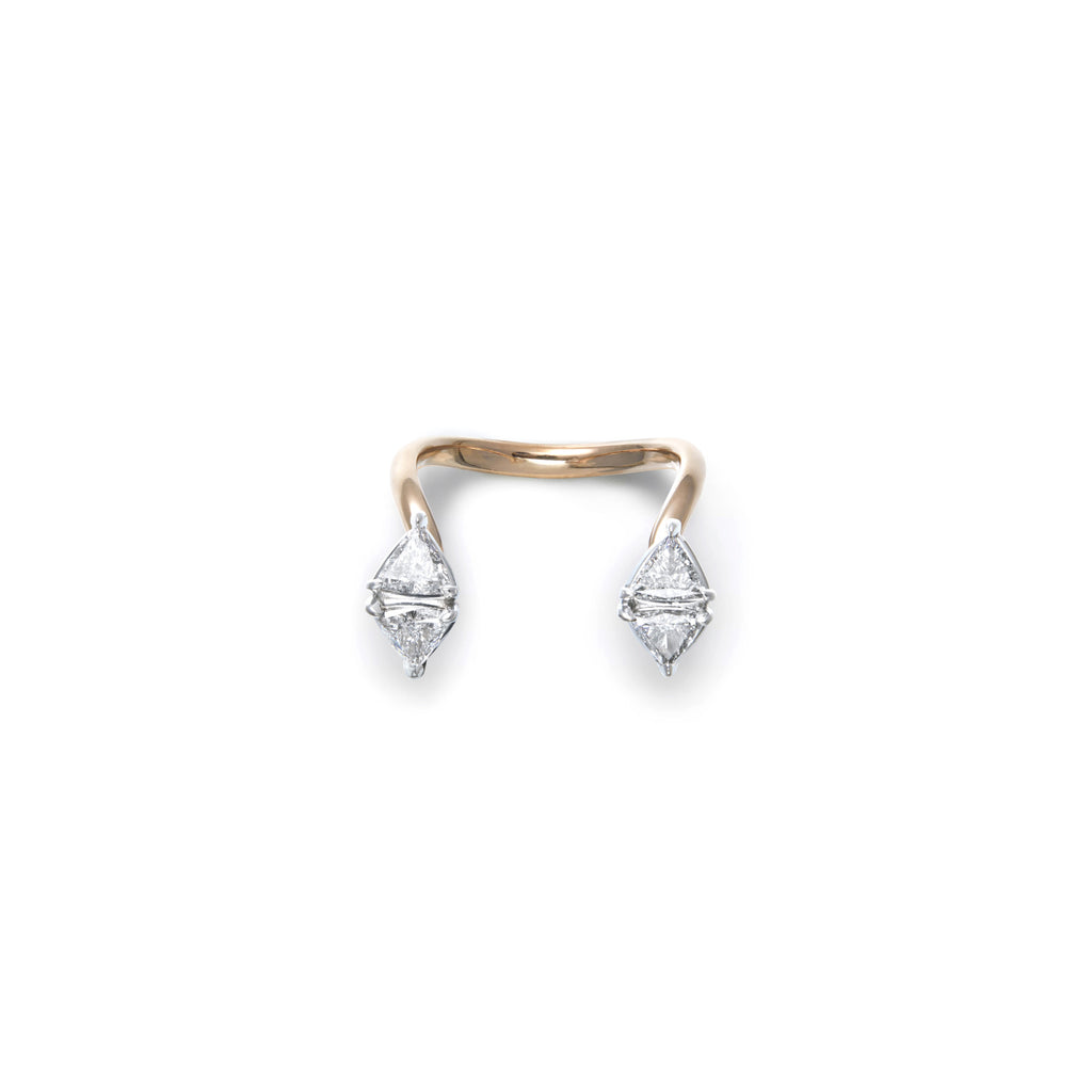 Triangle-shaped white diamonds floating cuffs